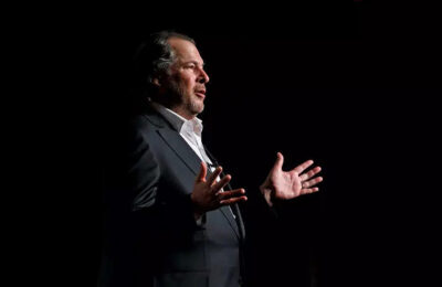 Salesforce's Strategic Hiring Approach for Data and AI Talent