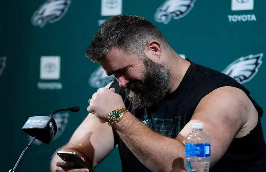 Jason Kelce's Retirement Watch: A Tribute to Eagles' Super Bowl Win